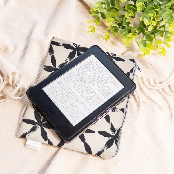 Funda para ebook artesanal