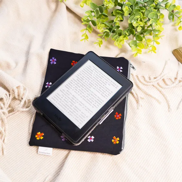 Funda para ebook artesanal
