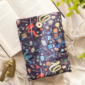 Funda literaria acolchada, hecha a mano, diseñada para proteger tus libros.